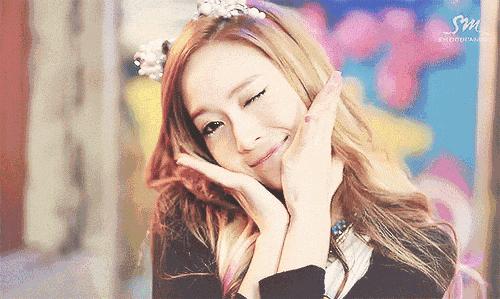 真人亲测八大睫毛膏防水大作战，昂首挺胸摩！天！翘！