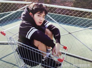 不论是手绘还是照片，你都辣么帅