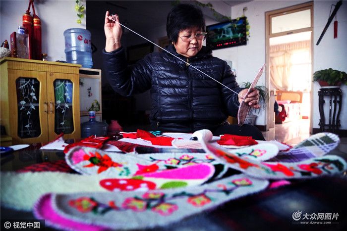 做绣花鞋垫全过程,做绣花鞋垫的全过程