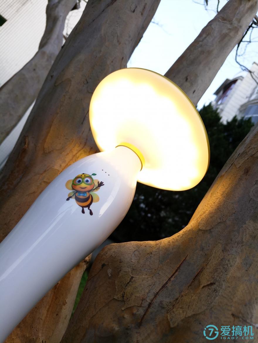 科技感十足的智能灯,会智能呼吸的灯