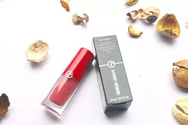 董卿口红蜜汁抢头条，这支网RED口红究竟是哪款？baby杨幂刘诗诗迪丽热巴……女明星同款唇色你也可以get！