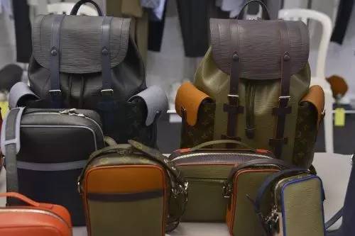 supremelv联名所有单品,lvxsupreme