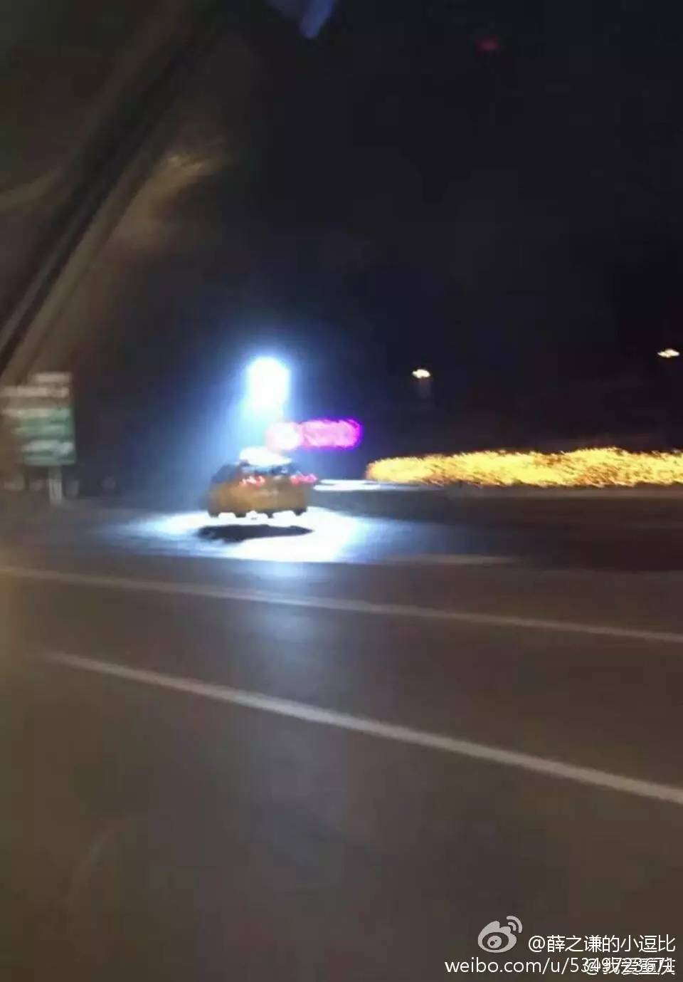 太搞笑了图片,搞笑照片看你们能憋几秒不笑