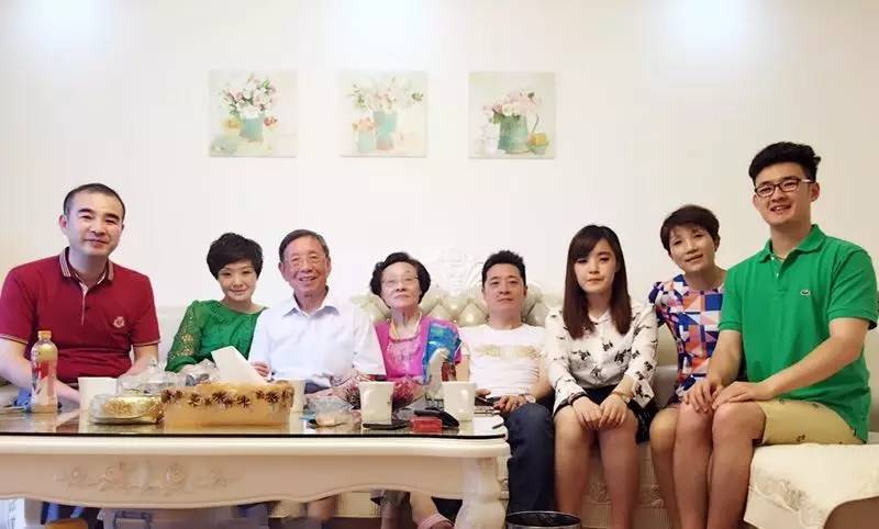 20年前的全家福!交大人光阴的故事