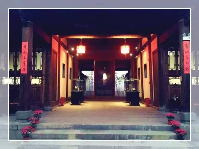 中艺展讯｜“玉见2017粤来玉美”精品翡翠展在福州三坊七巷塔巷王麒故居举办