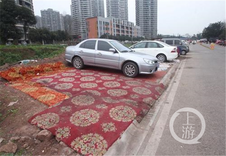 买100多个私人停车位违法吗,200个车位被卖起诉业主