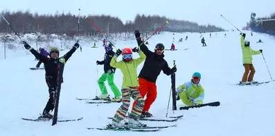 教学｜￥480万龙给雪友送福利--购教学产品送雪票啦！