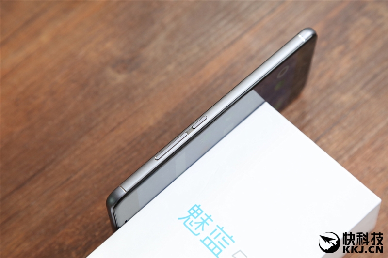 魅蓝5x测评,魅族魅蓝5s深度测评