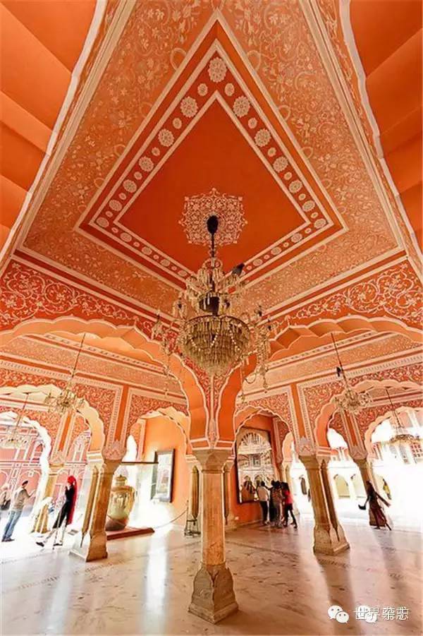 这个免签邻国最近因为一部电影又火了,简直美到逆天!