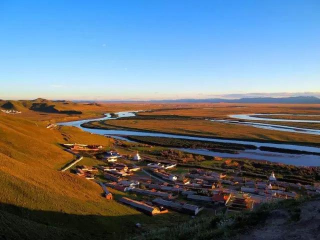 成都周边一天自驾游去哪里,春节成都附近3天自驾游哪里耍