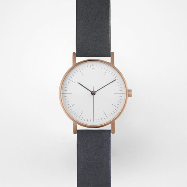 少年拿一千元压岁钱,小学生压岁钱使用方案表