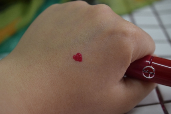 适合夏天的阿玛尼红管唇釉,值得入手的阿玛尼唇釉