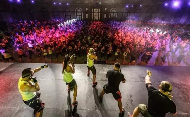 閿愭鏈夋哀鍋ヨ韩,閿愭澶忓鍋ヨ韩