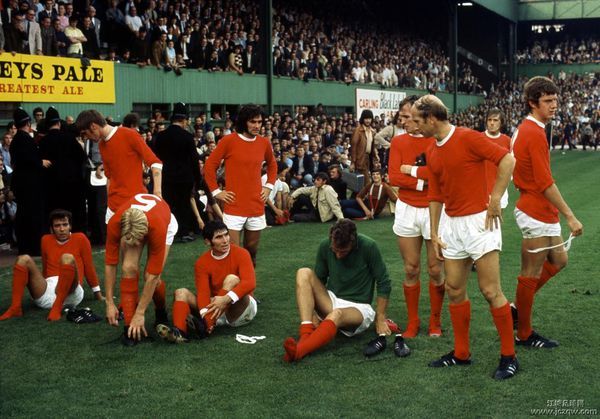 贝克汉姆绯闻事件真相,贝克汉姆曼联事件