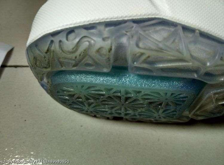 lbj战士12实战评测,lbj12对比13