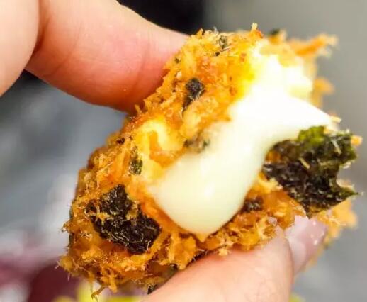 火爆京城的鲍师傅来上海啦！队伍排得比迪士尼还长长长！