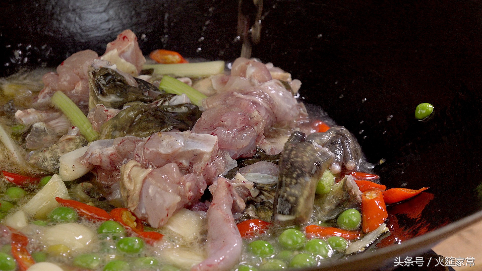 牛蛙怎么烧又嫩又好吃,卤牛蛙怎么让肉不散