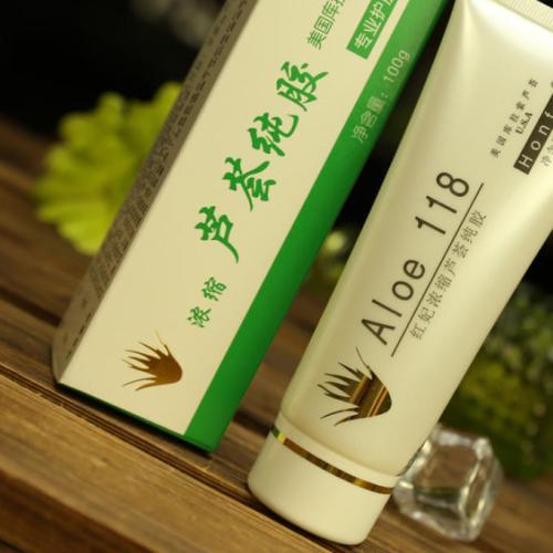 芦荟胶跟维生素哪个祛痘效果好,芦荟胶和祛疤膏哪个效果好