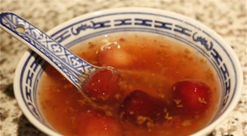 南京小吃大全最正宗的在哪里,南京旅游必去的景点南京小吃