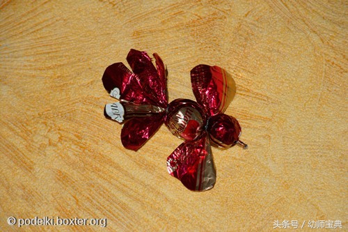 过年糖纸手工,幼儿园糖纸手工制作