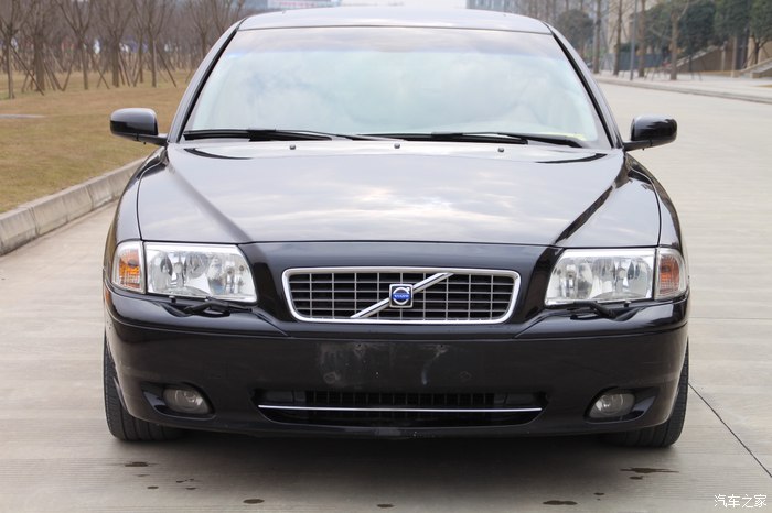沃尔沃xc90北欧经典3.2排量二手车,沃尔沃xc90和沃尔沃S90对比