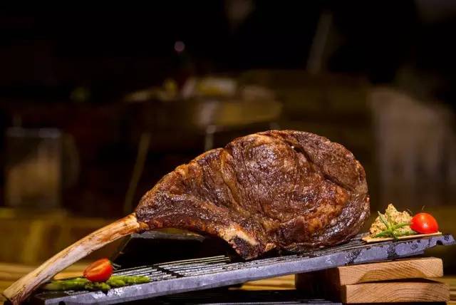 当牛肉控遇上情人节，锡城最“牛”餐厅指南！