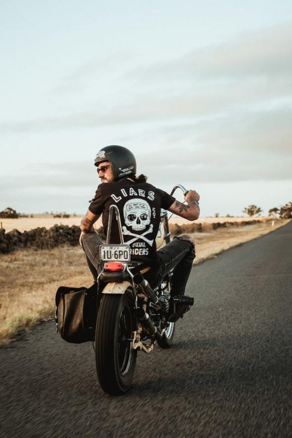 帅哥一般都有明显的特质,少年感帅哥有哪些特征