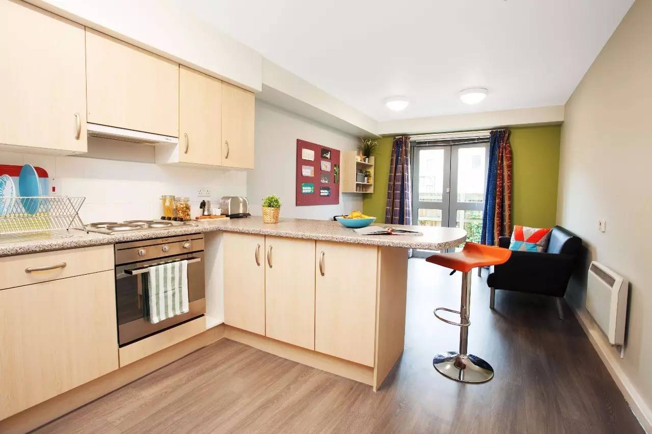 英国诺丁汉留学一年住宿费用,英国诺丁汉住宿攻略