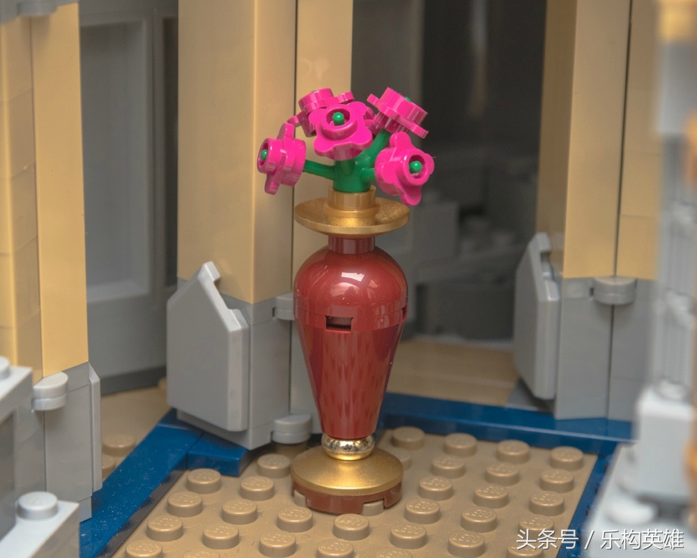 迪士尼乐高城堡对比,乐高新旧迪士尼城堡推荐