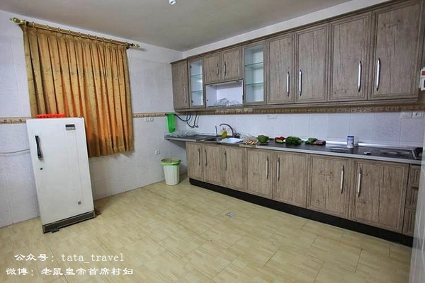 伊朗女人踢足球吗,伊朗女孩踢足球