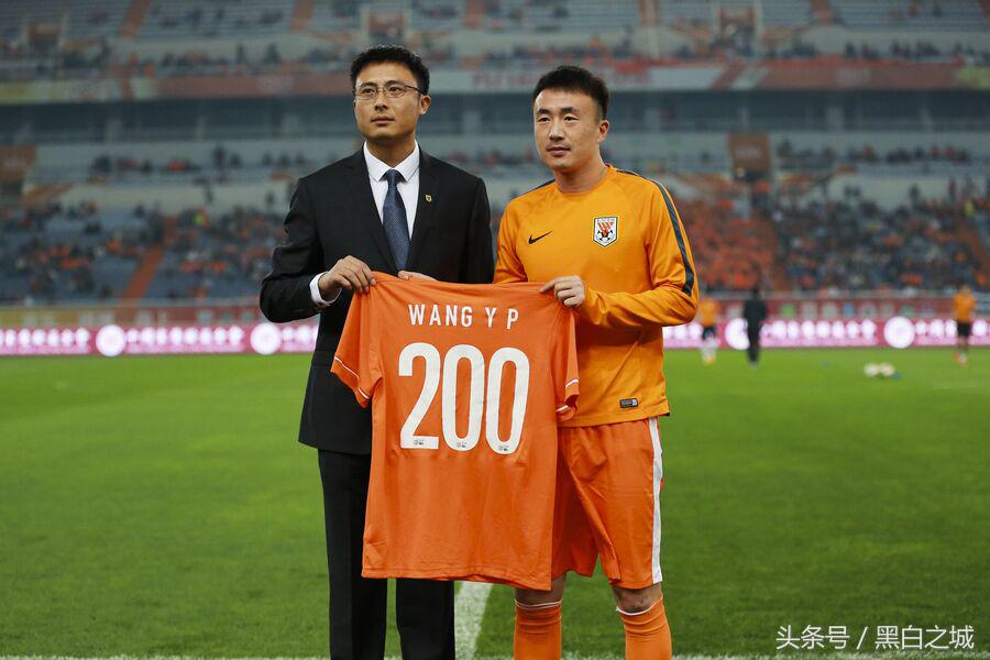 卡纳瓦罗圆梦!王永珀成最后拼图,权健打造全明星阵容