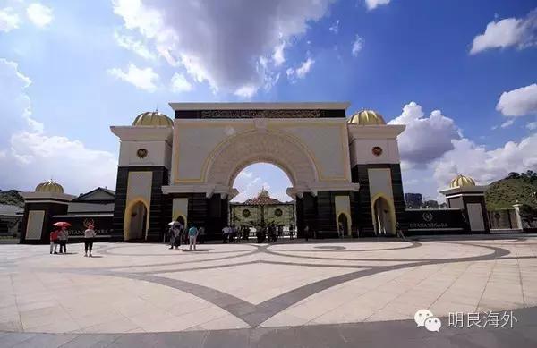 马来西亚旅游必须要去的10个地方 (马来西亚值得去的地方)