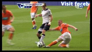 踢球碎屏吓人视频,足球断腿集锦