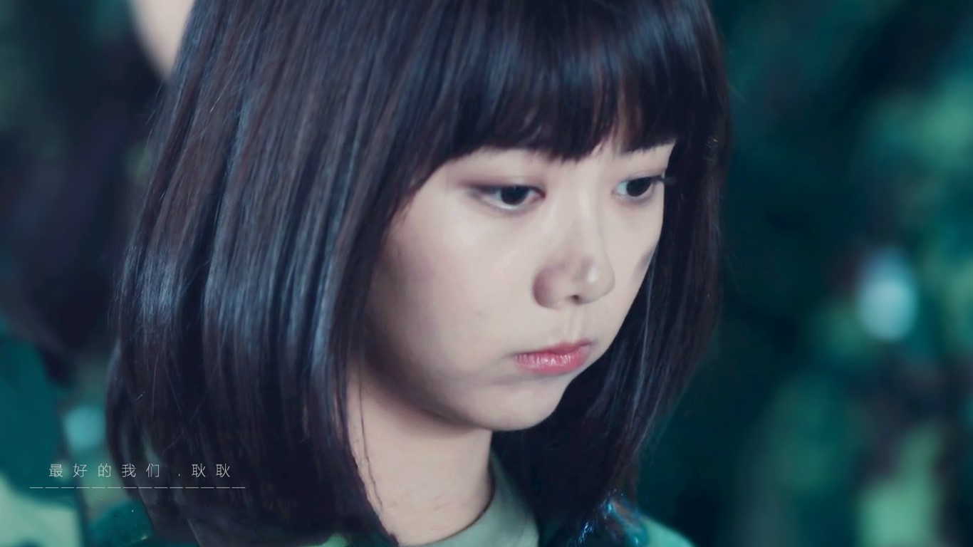 这才是女神该有的样子谭松韵,谭松韵年轻短发