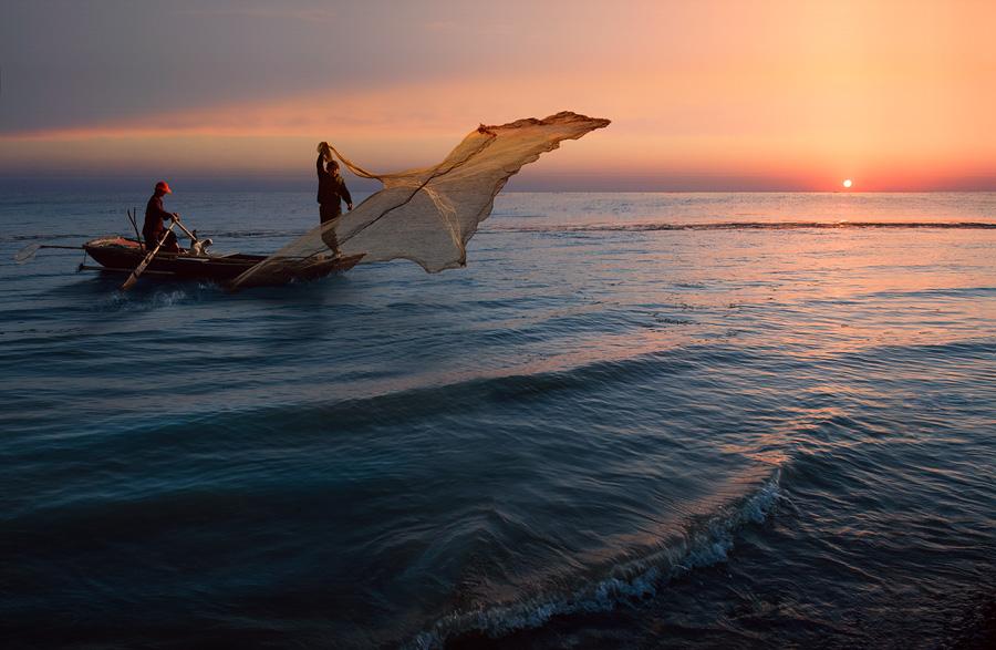 洪泽湖位于安徽省境内的淡水湖,洪泽湖是否是世界第一人工湖