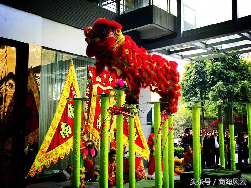 新店开业请舞狮讲究有哪些,醒狮队请财神