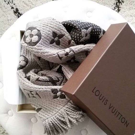 适合小个子的lv是哪款,lv斜跨包唐嫣同款