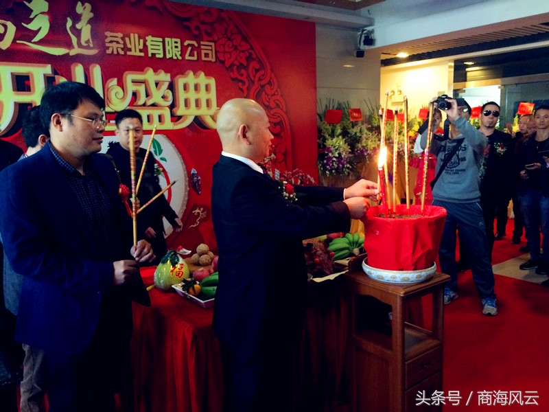 新店开业请舞狮讲究有哪些,醒狮队请财神