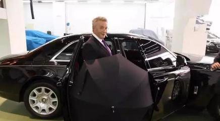 劳斯莱斯上面的雨伞几块钱一个,劳斯莱斯雨伞分别在什么位置