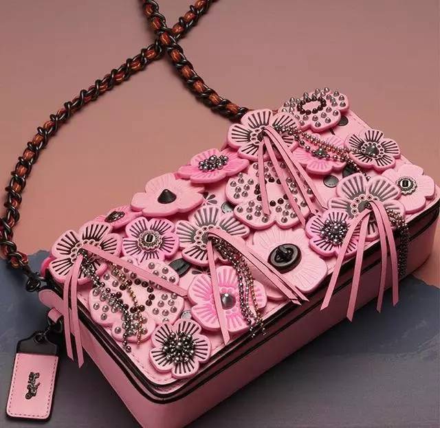 coach美国靠谱代购,在美国买coach为什么这么便宜