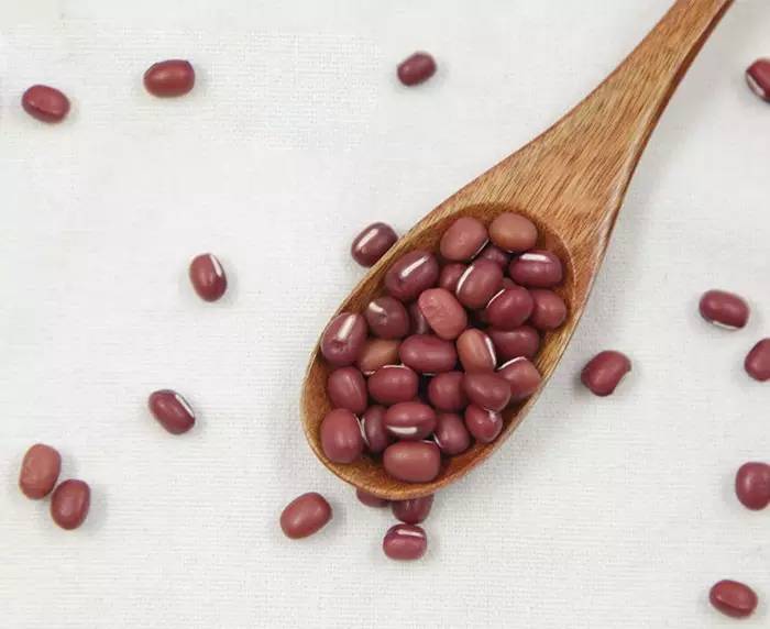 糙米红豆减肥法吃一次瘦2斤,红豆豆浆减肥法7天瘦10斤