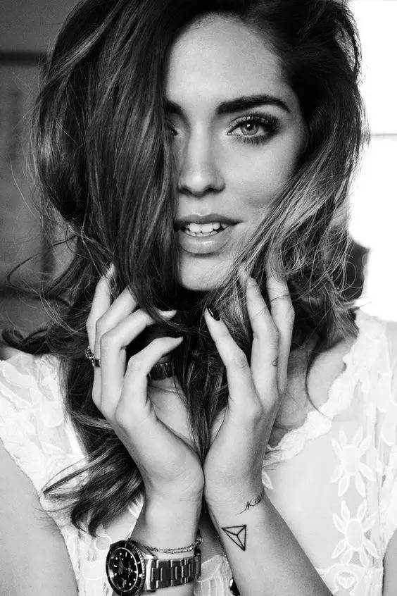 女魔头设计效果图,女生小清新简单纹身教程