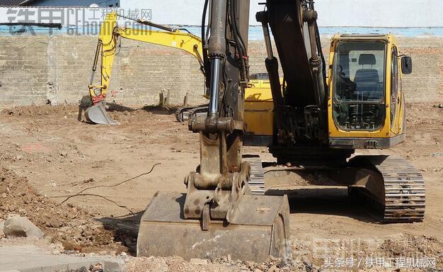 买2手挖机要注意什么问题,到深圳买二手挖机要注意什么