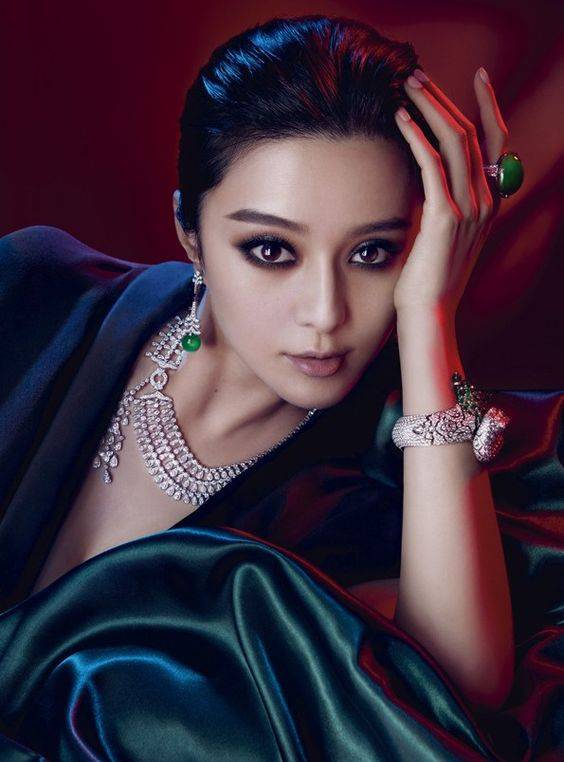 珠宝礼仪第二期：如何佩戴好钻石，担起这份美丽的责任？