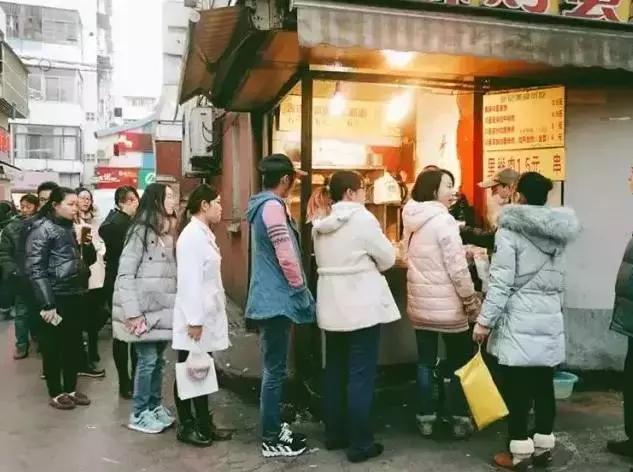 人均10块吃喝玩乐,人均10块钱的食物