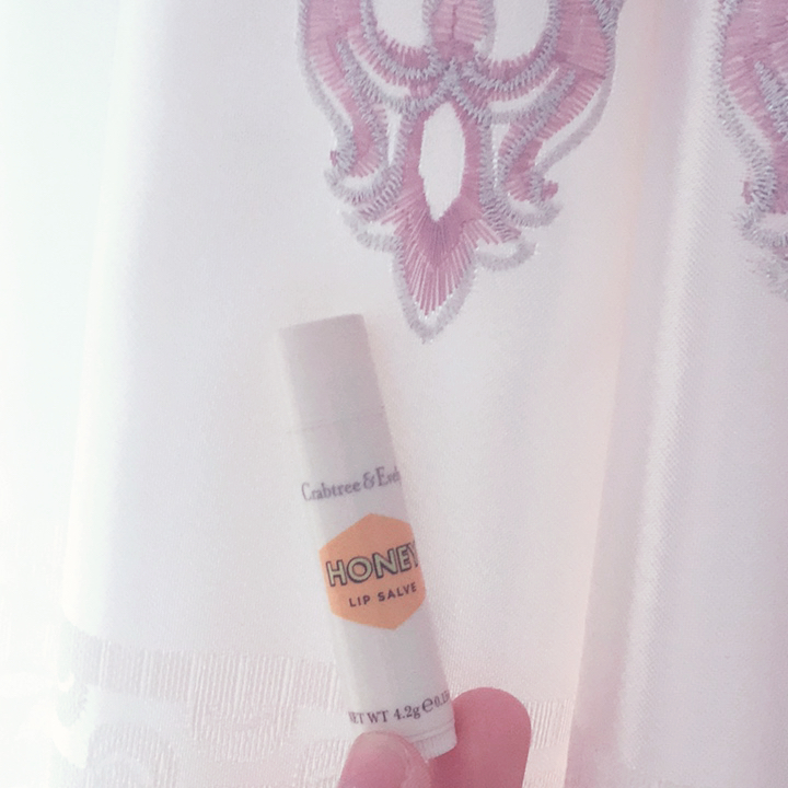 英国便宜美妆品牌推荐哪个,英国旅游必买清单