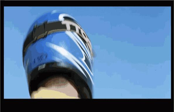 这是你们要的大长腿，备好纸巾，准备上下其手吧