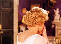 男人都用香水吗,男的用女性香水好吗