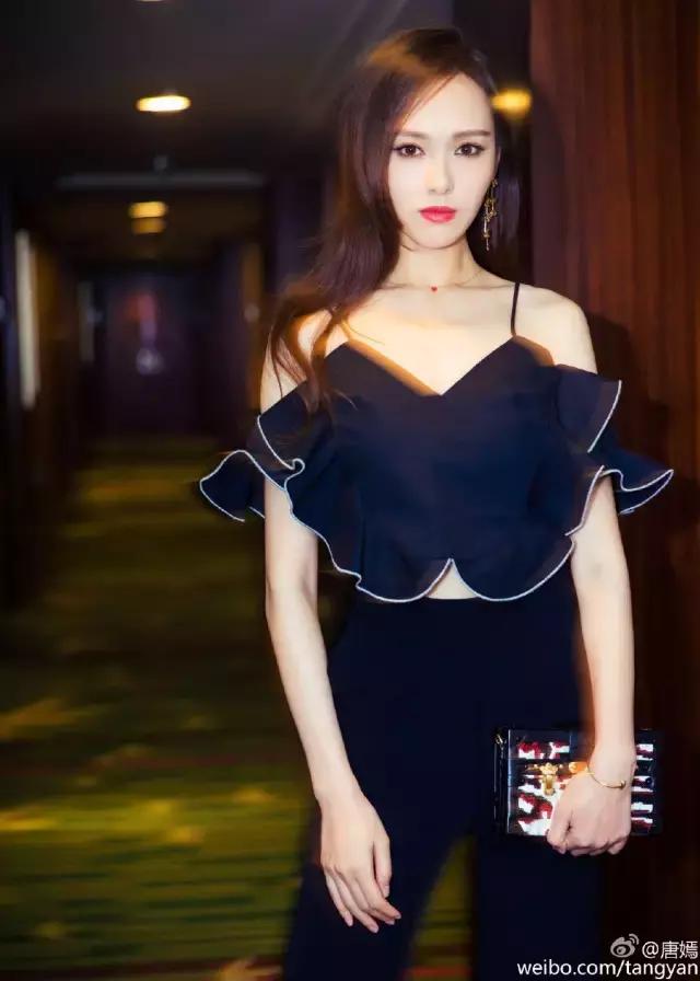 唐嫣怎么解决高额头,唐嫣遮发际线发型