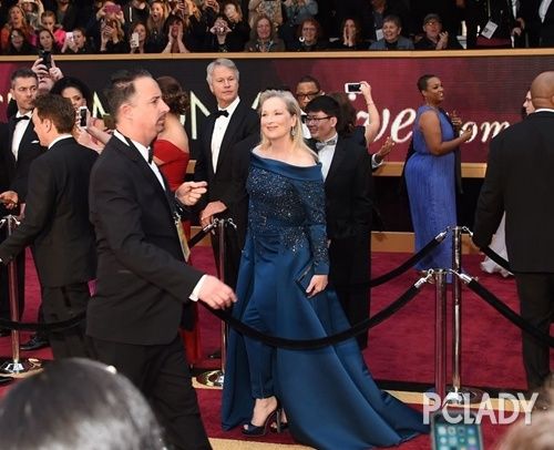 香奈儿老佛爷和梅姨,老佛爷香奈儿梅姨